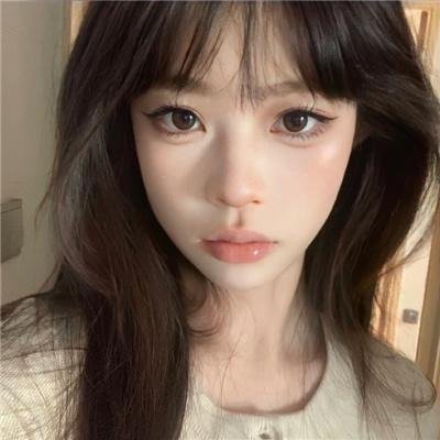 女皇陵下的风流娘们